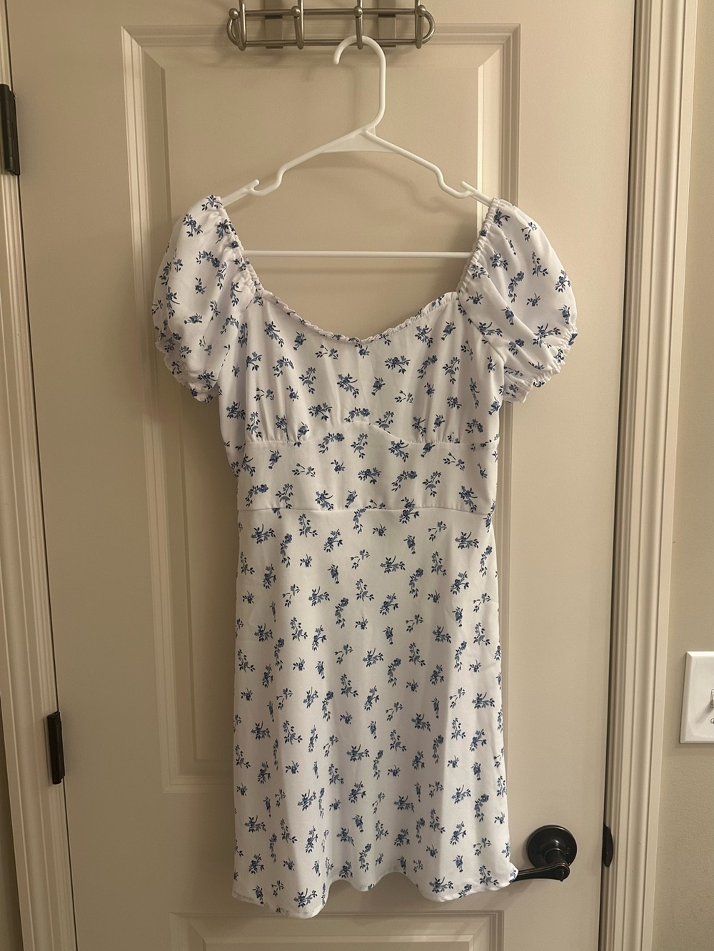 Hollister Sweetheart Babydoll Dress | White Floral | NWOT
